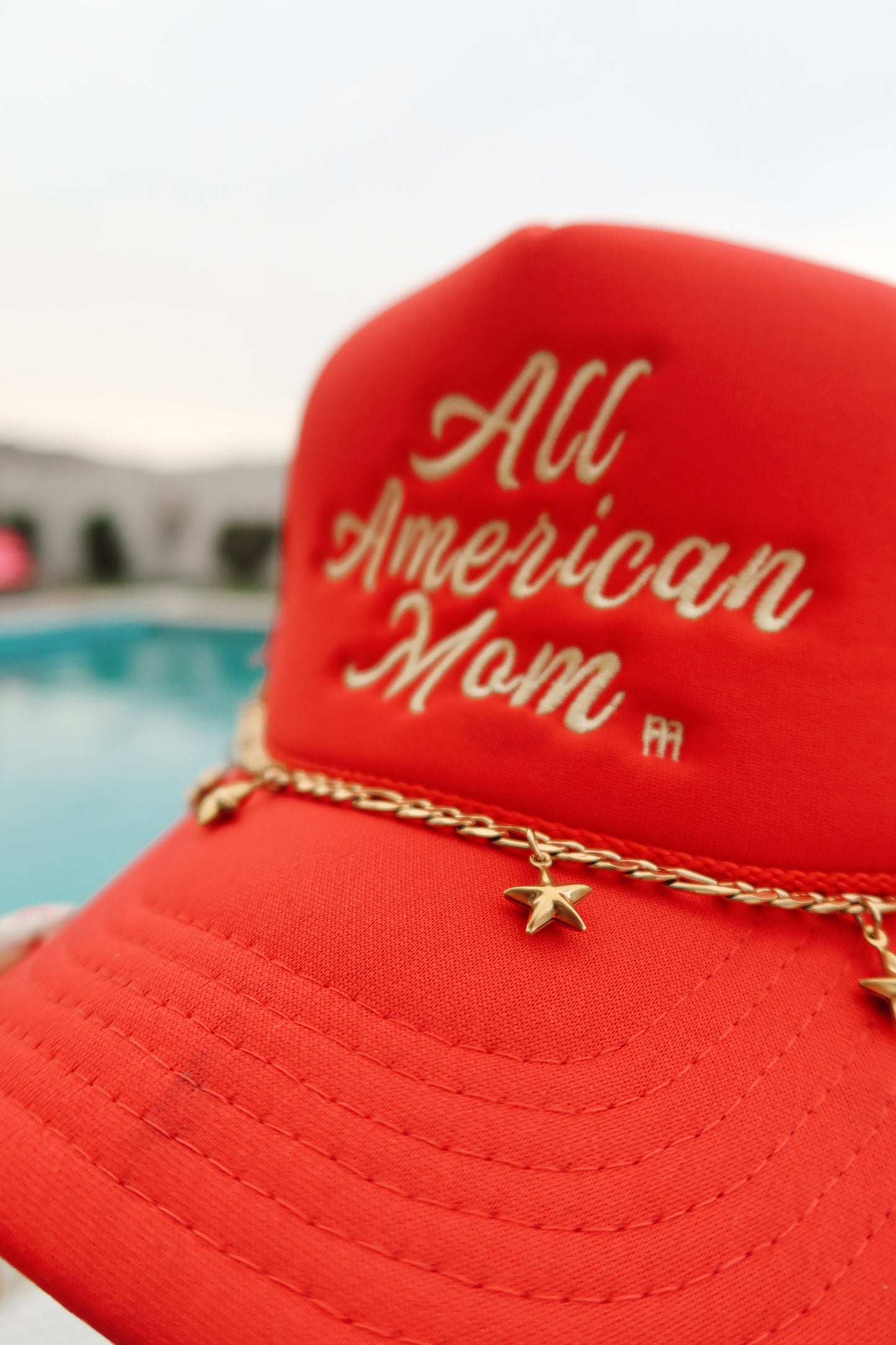 TRUCKER HAT CHAIN