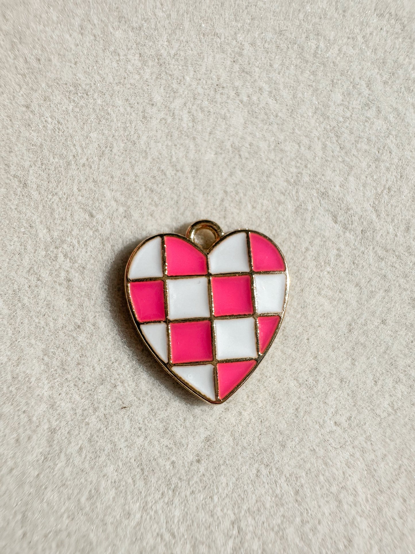 Checkered Heart Charm | Pink