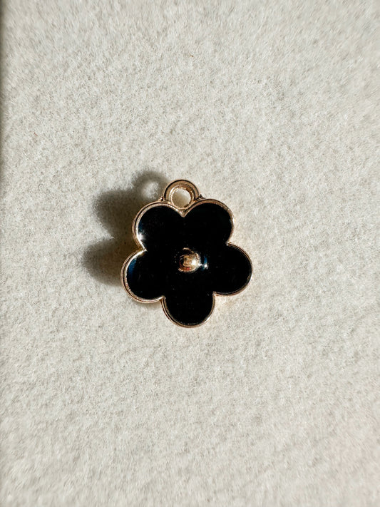 Daisy Charm | Black