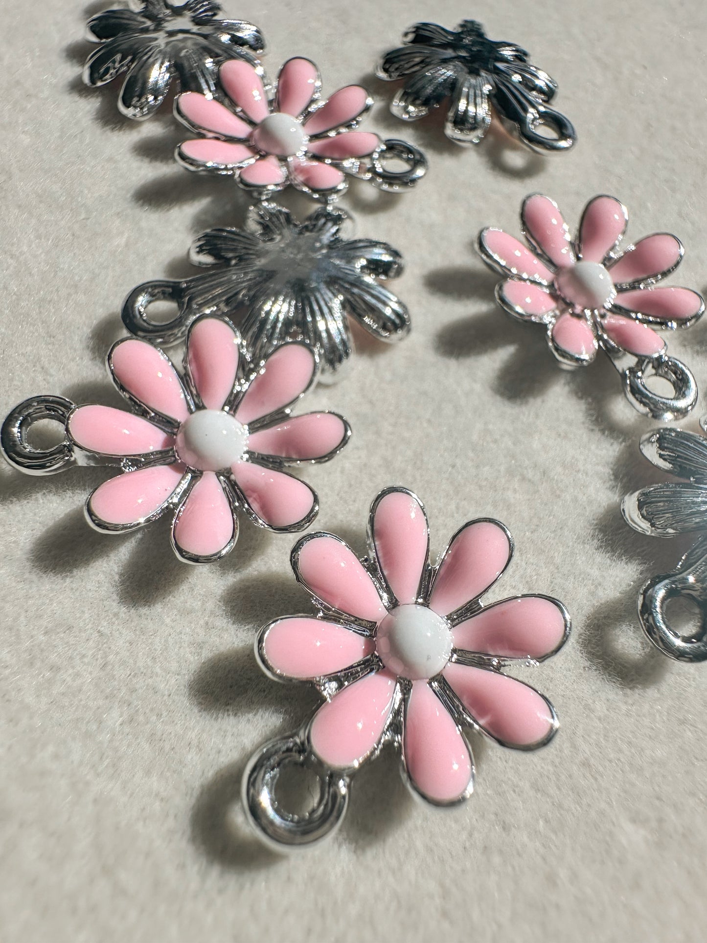 Silver Daisy Charm | Pink